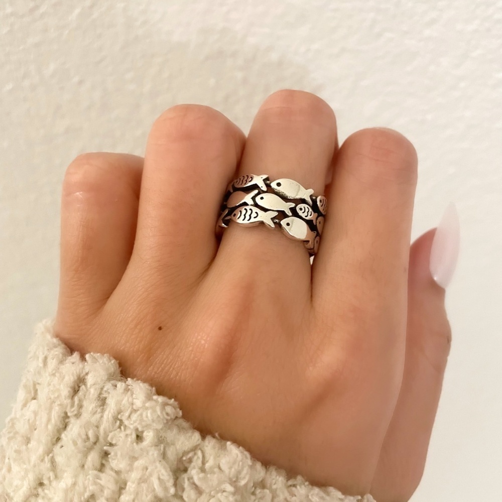 925 Sterling Silver Fish Ring School of Fish Ring Dainty Fish Ring Band - Picture 4 of 9